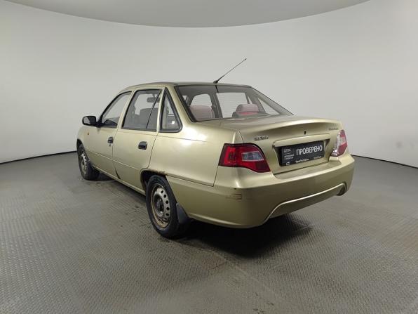 Daewoo Nexia I Рестайлинг с пробегом 2010 года, цена 135 000 рублей, 186792 км, седан, Автокод Объявления