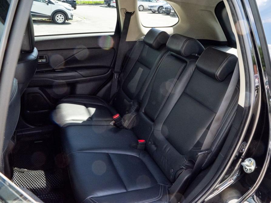 Mitsubishi Outlander III Рестайлинг 3 Екатеринбург  - изображение 18