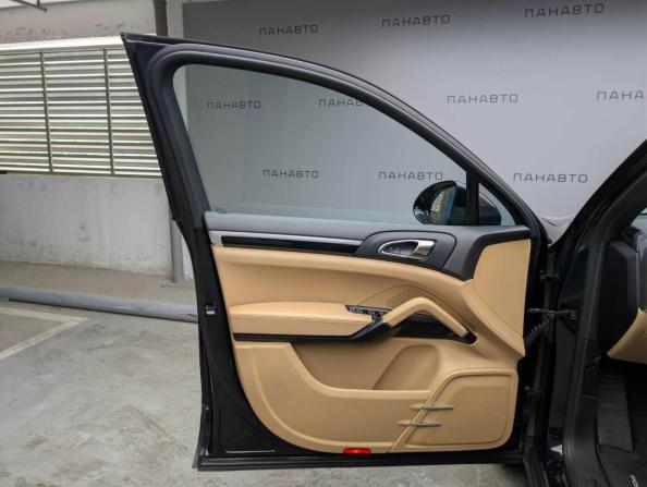 Porsche Cayenne II Рестайлинг (958) с пробегом 2015 года, цена 3 799 000 рублей, 176306 км, внедорожник, Автокод Объявления