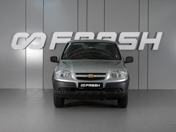 Chevrolet Niva I Рестайлинг с пробегом 2013 года, цена 740 000 рублей, 79574 км, внедорожник, Автокод Объявления