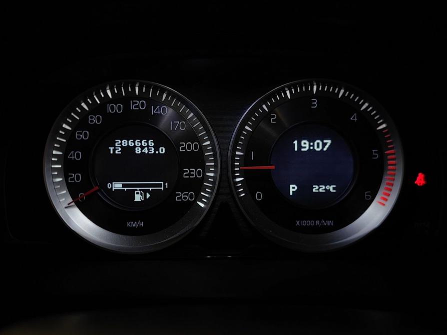 Volvo XC70 II Москва  - изображение 17