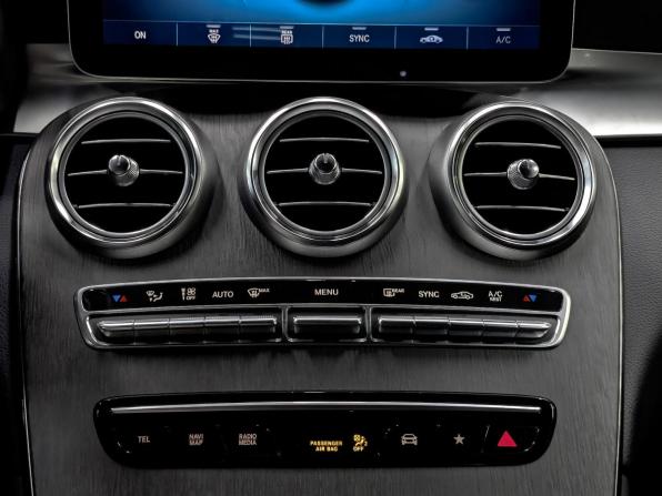 Mercedes-Benz GLC I (X253) Рестайлинг с пробегом 2020 года, цена 4 280 000 рублей, 126319 км, внедорожник, Автокод Объявления