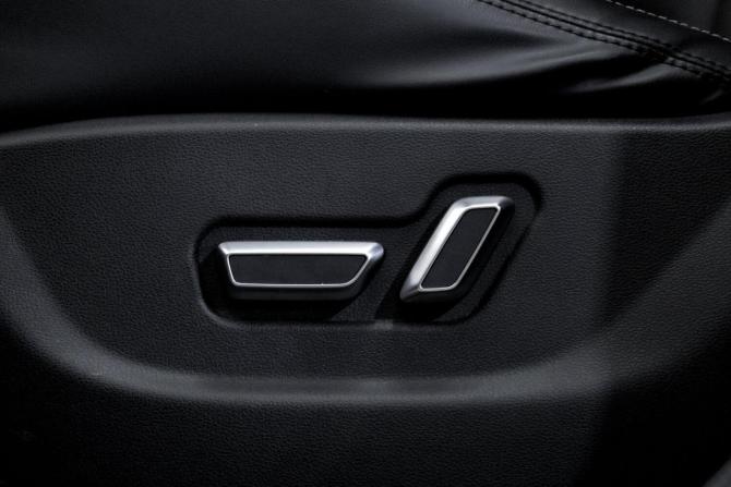 Geely Atlas I с пробегом 2018 года, цена 1 599 000 рублей, 101596 км, внедорожник, Автокод Объявления