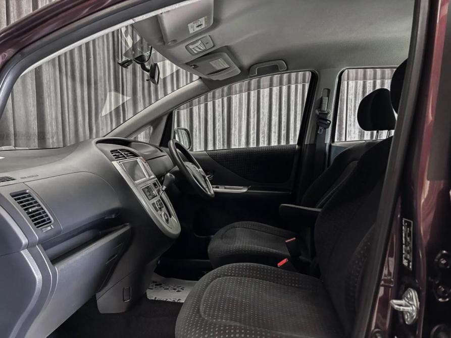 Toyota Ractis I Красноярск  - изображение 9