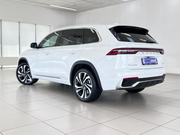 Geely Monjaro I с пробегом 2024 года, цена 3 650 000 рублей, 15310 км, внедорожник, Автокод Объявления