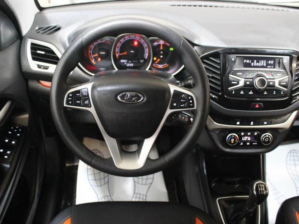 Lada (ВАЗ) Vesta I с пробегом 2018 года, цена 993 000 рублей, 150480 км, универсал, Автокод Объявления