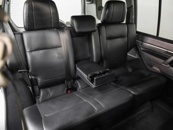 Mitsubishi Pajero IV Рестайлинг 1 с пробегом 2011 года, цена 1 625 000 рублей, 249283 км, внедорожник, Автокод Объявления