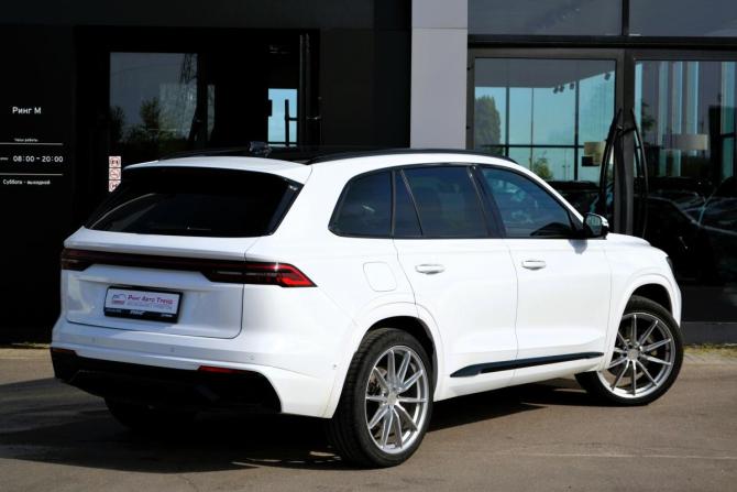 Geely Monjaro I с пробегом 2023 года, цена 2 950 000 рублей, 50229 км, внедорожник, Автокод Объявления