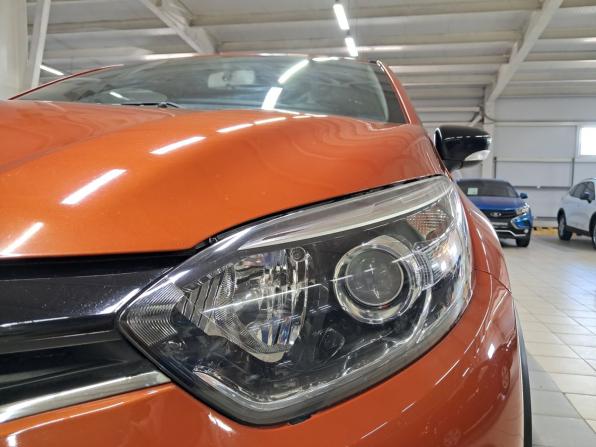 Renault Kaptur I с пробегом 2016 года, цена 1 660 000 рублей, 93590 км, внедорожник, Автокод Объявления