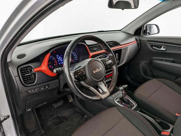 Kia Rio IV Рестайлинг с пробегом 2021 года, цена 1 600 000 рублей, 89200 км, седан, Автокод Объявления