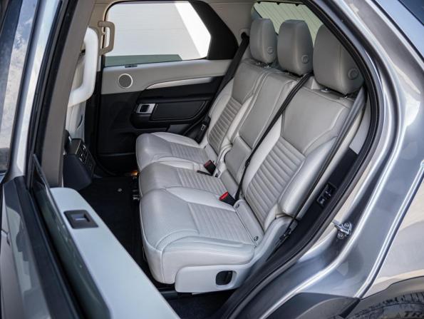 Land Rover Discovery V Рестайлинг с пробегом 2021 года, цена 6 970 000 рублей, 107694 км, внедорожник, Автокод Объявления