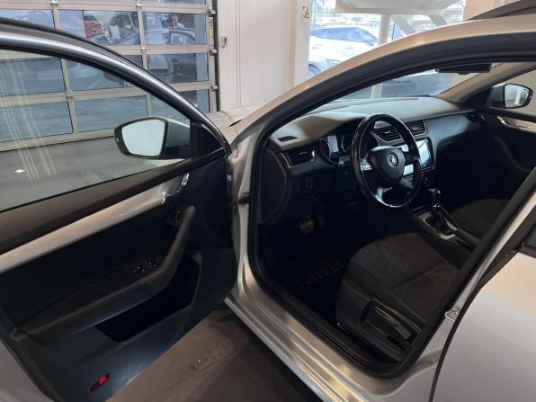 Skoda Octavia III (A7) с пробегом 2013 года, цена 992 000 рублей, 336448 км, универсал, Автокод Объявления