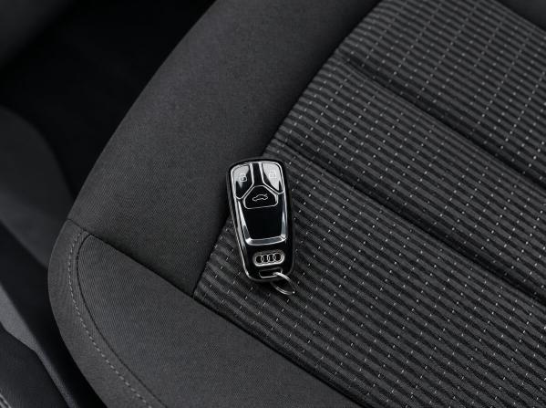 Audi A4 V (B9) с пробегом 2015 года, цена 2 099 000 рублей, 143416 км, седан, Автокод Объявления