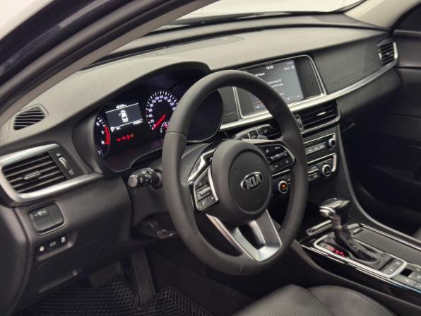 Kia Optima IV Рестайлинг с пробегом 2019 года, цена 1 970 000 рублей, 178834 км, седан, Автокод Объявления