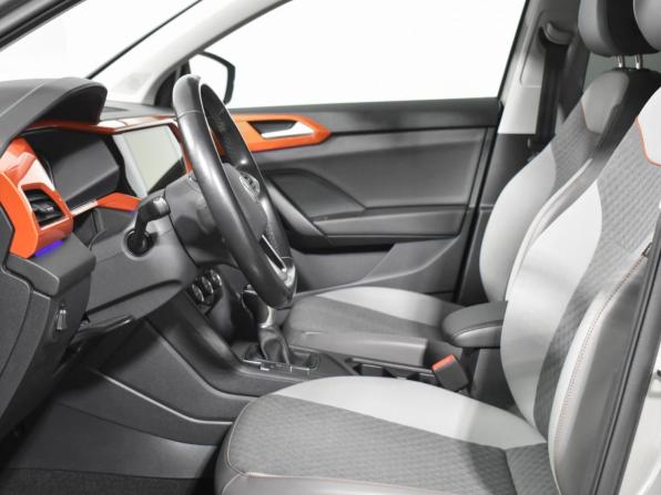 Volkswagen Taos I с пробегом 2021 года, цена 2 450 000 рублей, 75000 км, внедорожник, Автокод Объявления