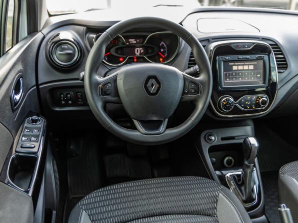 Renault Kaptur I с пробегом 2018 года, цена 1 628 000 рублей, 122000 км, внедорожник, Автокод Объявления