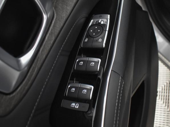 Kia Sorento IV с пробегом 2022 года, цена 4 540 000 рублей, 4211 км, внедорожник, Автокод Объявления
