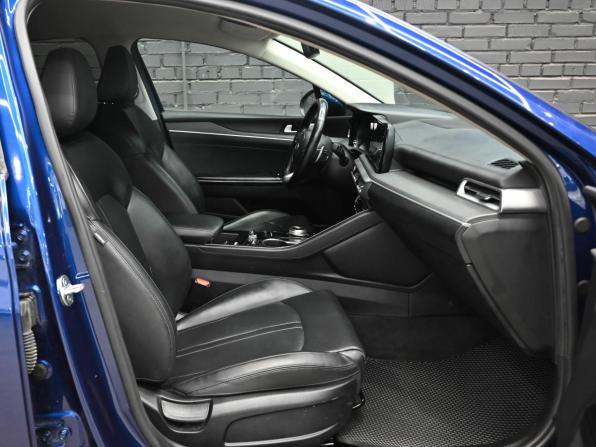 Kia K5 III с пробегом 2020 года, цена 2 395 000 рублей, 135623 км, седан, Автокод Объявления