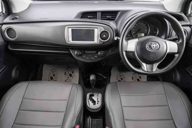 Toyota Vitz III (XP130) с пробегом 2013 года, цена 749 000 рублей, 149000 км, хэтчбек, Автокод Объявления