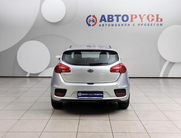 Kia Ceed II Рестайлинг с пробегом 2018 года, цена 1 469 000 рублей, 60155 км, хэтчбек, Автокод Объявления