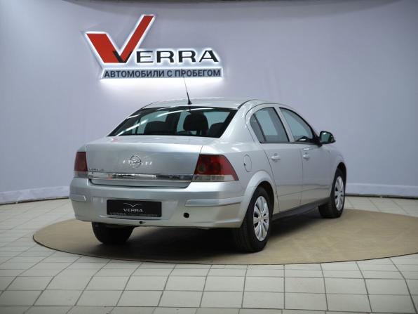 Opel Astra H Рестайлинг с пробегом 2012 года, цена 540 000 рублей, 226755 км, седан, Автокод Объявления