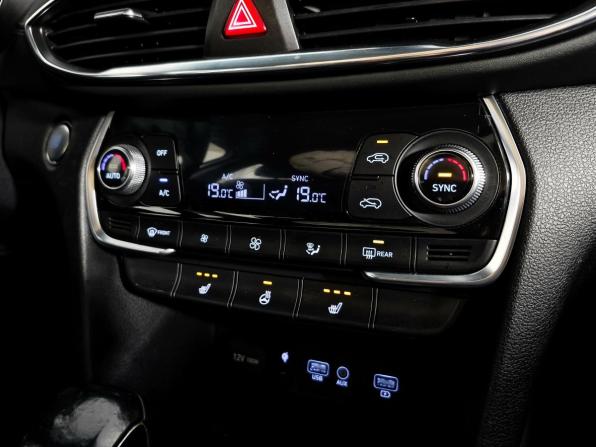 Hyundai Santa Fe IV с пробегом 2020 года, цена 2 965 000 рублей, 122350 км, внедорожник, Автокод Объявления