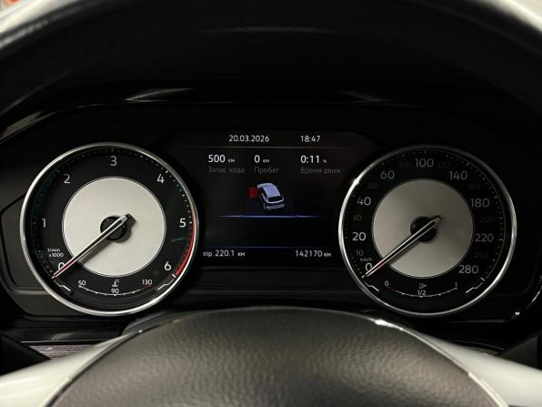 Volkswagen Touareg III с пробегом 2019 года, цена 4 655 000 рублей, 142170 км, внедорожник, Автокод Объявления