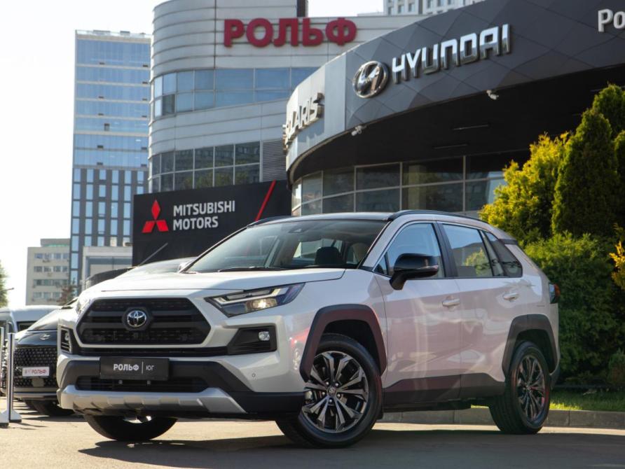 Toyota RAV4 V (XA50) Москва  - изображение 1