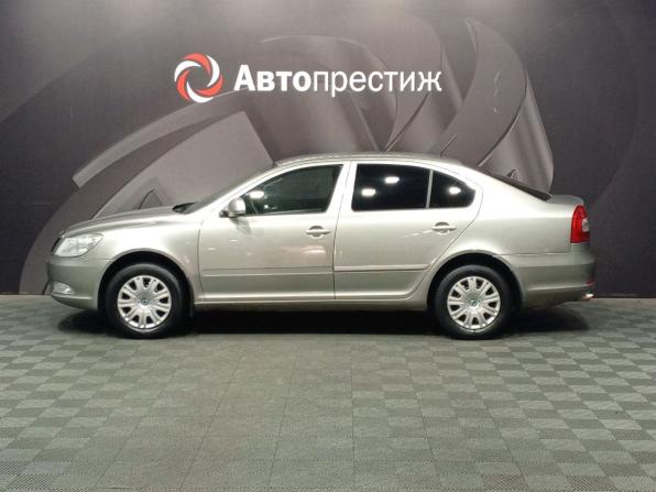 Skoda Octavia II (A5) Рестайлинг с пробегом 2011 года, цена 755 000 рублей, 129899 км, лифтбек, Автокод Объявления