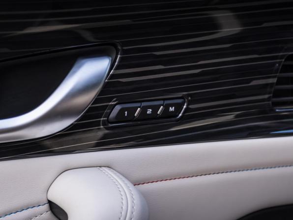 Geely Monjaro I с пробегом 2023 года, цена 2 908 000 рублей, 110774 км, внедорожник, Автокод Объявления