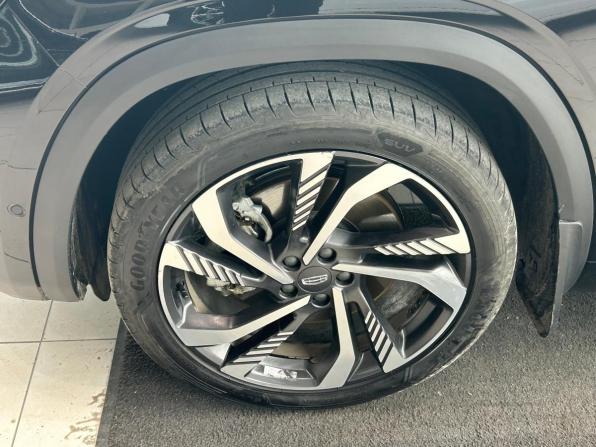 Geely Monjaro I с пробегом 2024 года, цена 3 595 000 рублей, 47636 км, внедорожник, Автокод Объявления