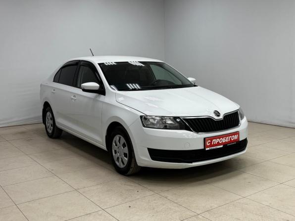 Skoda Rapid I Рестайлинг с пробегом 2018 года, цена 1 160 000 рублей, 140000 км, лифтбек, Автокод Объявления