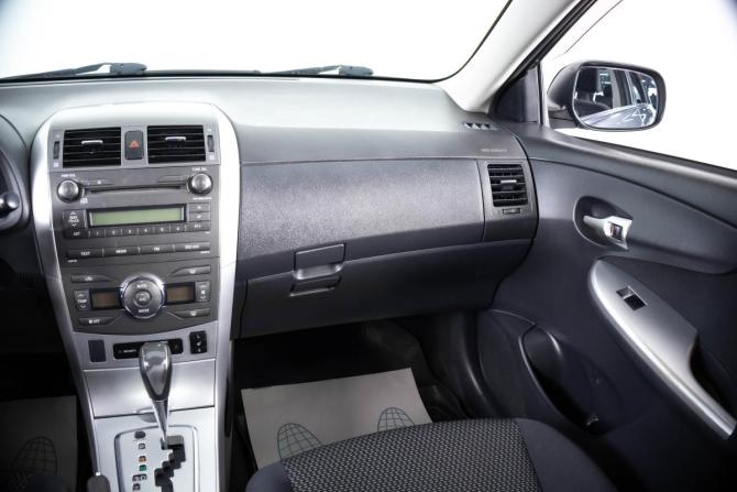 Toyota Corolla X (E140 E150) Рестайлинг с пробегом 2010 года, цена 799 000 рублей, 190300 км, седан, Автокод Объявления
