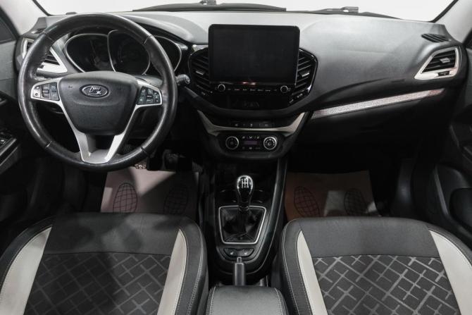 Lada (ВАЗ) Vesta I с пробегом 2021 года, цена 1 319 000 рублей, 110000 км, седан, Автокод Объявления