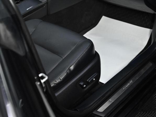 Toyota Camry VII (XV50) Рестайлинг с пробегом 2015 года, цена 1 949 000 рублей, 146000 км, седан, Автокод Объявления