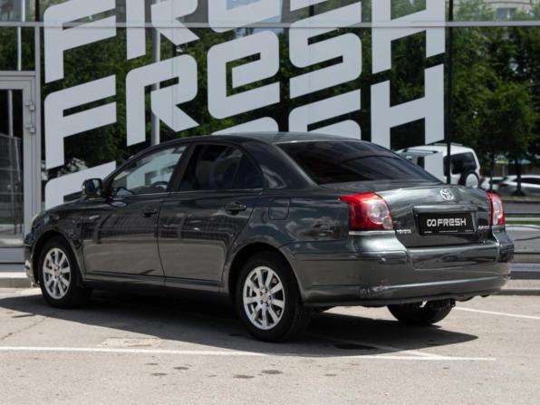 Toyota Avensis II Рестайлинг с пробегом 2006 года, цена 730 000 рублей, 411715 км, седан, Автокод Объявления
