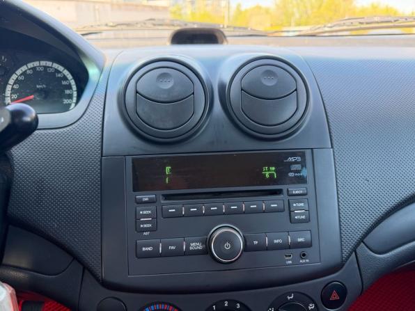 Chevrolet Aveo I Рестайлинг с пробегом 2010 года, цена 389 900 рублей, 111750 км, седан, Автокод Объявления