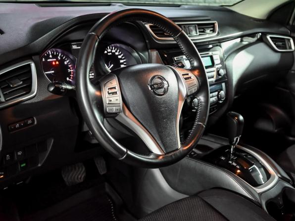 Nissan Qashqai II с пробегом 2017 года, цена 1 650 000 рублей, 156502 км, внедорожник, Автокод Объявления