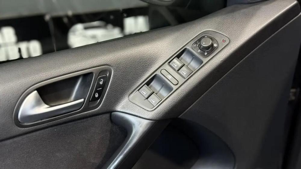 Volkswagen Tiguan I Рестайлинг Смоленск  - изображение 11