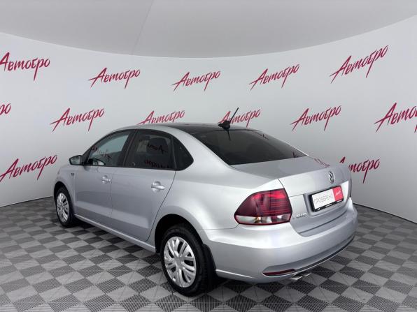 Volkswagen Polo V Рестайлинг с пробегом 2018 года, цена 1 225 000 рублей, 102475 км, седан, Автокод Объявления