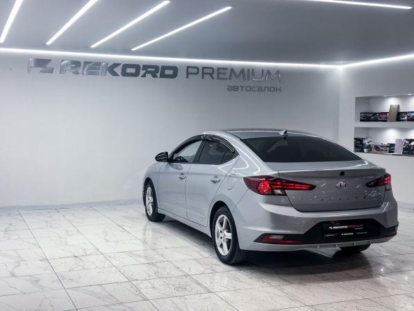 Hyundai Avante VI Рестайлинг с пробегом 2020 года, цена 1 750 000 рублей, 102385 км, седан, Автокод Объявления