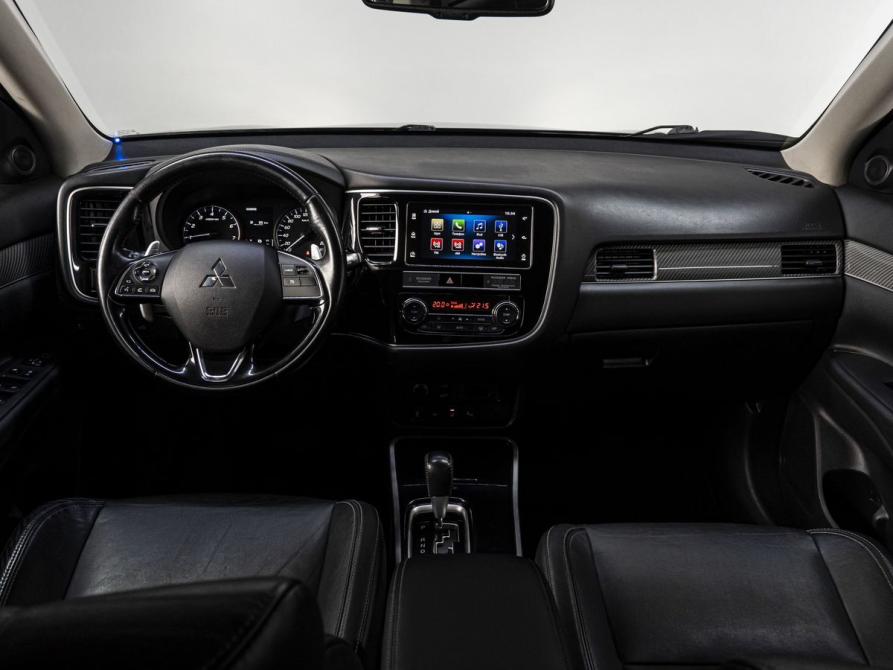 Mitsubishi Outlander III Рестайлинг 3 Тюмень  - изображение 18