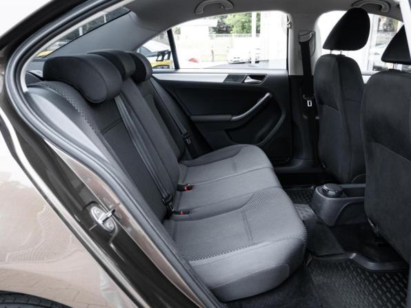 Volkswagen Jetta VI с пробегом 2011 года, цена 998 000 рублей, 175805 км, седан, Автокод Объявления