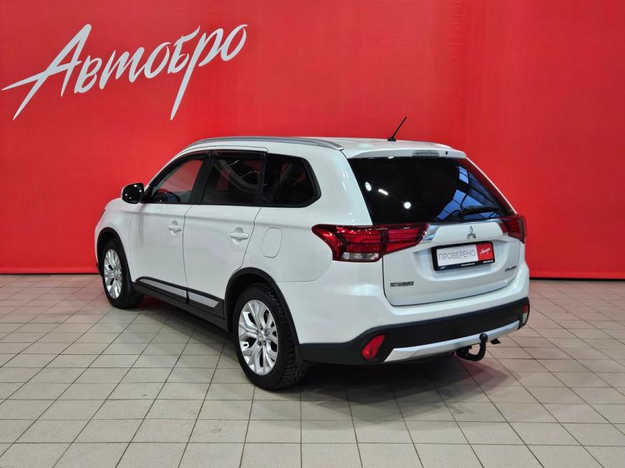 Mitsubishi Outlander III Рестайлинг 2 Вологда  - изображение 3