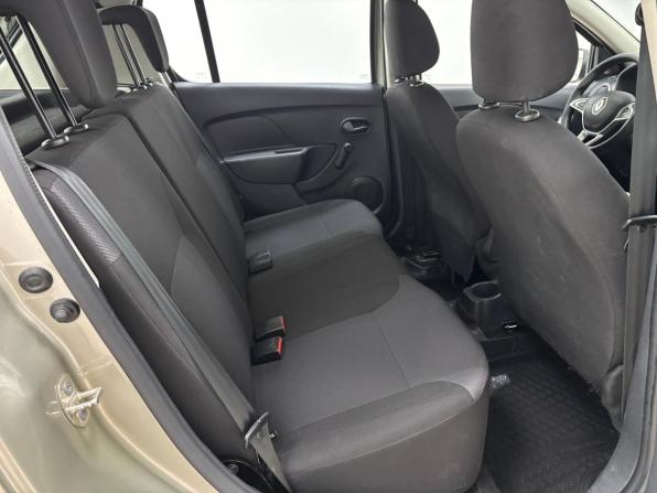 Renault Sandero II Рестайлинг с пробегом 2020 года, цена 1 080 000 рублей, 58301 км, хэтчбек, Автокод Объявления
