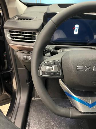 Exeed VX I с пробегом 2023 года, цена 3 399 000 рублей, 29 км, внедорожник, Автокод Объявления