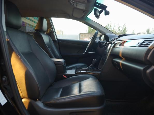 Toyota Camry VII (XV50) Рестайлинг с пробегом 2016 года, цена 1 899 000 рублей, 225095 км, седан, Автокод Объявления