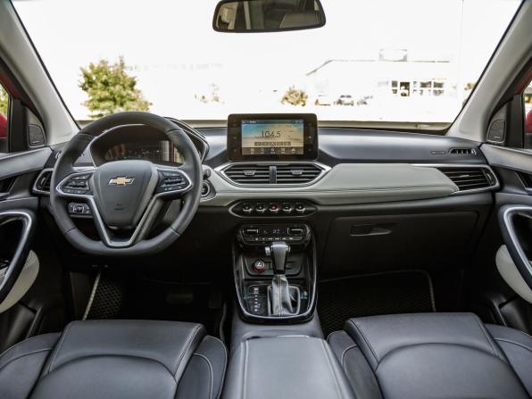 Chevrolet Captiva II с пробегом 2022 года, цена 2 198 000 рублей, 65290 км, внедорожник, Автокод Объявления