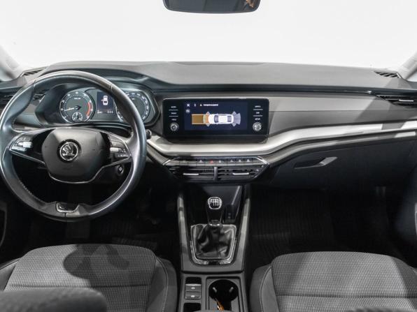Skoda Octavia IV (A8) с пробегом 2021 года, цена 2 550 000 рублей, 62434 км, лифтбек, Автокод Объявления