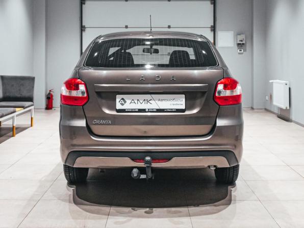Lada (ВАЗ) Granta I Рестайлинг с пробегом 2020 года, цена 517 327 рублей, 215604 км, хэтчбек, Автокод Объявления
